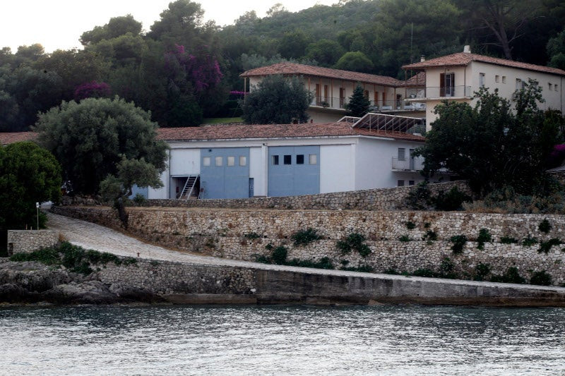 Αλλάζει όψη ο Σκορπιός του Ωνάση – Ο Ριμπολόβλεφ θα φτιάξει βίλες, σπα, εστιατόρια (εικόνες)